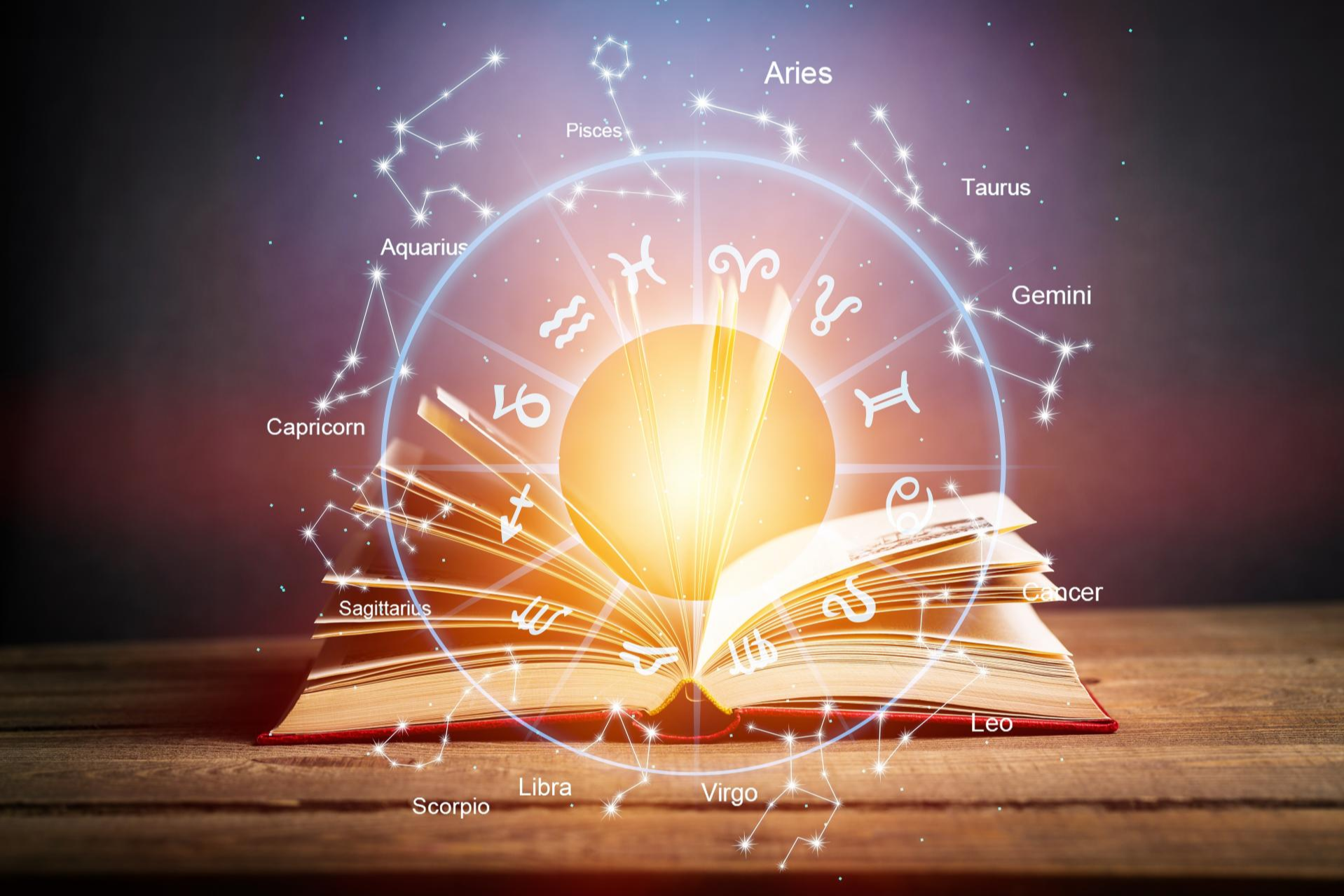 La predicción astrológica por los ojos de la experta Nazaret Hermida