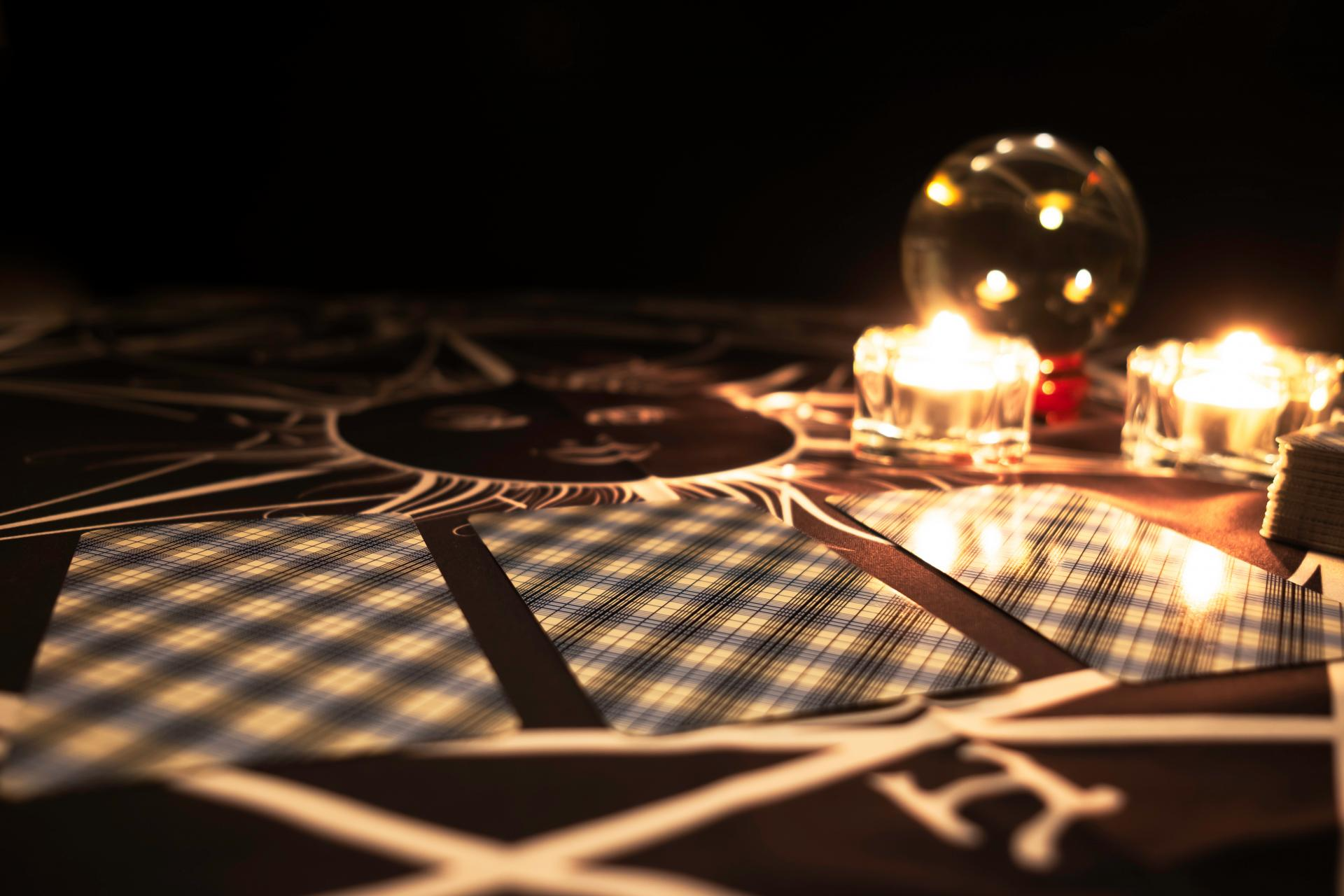 Don de la videncia natural: Tarot de Luz María