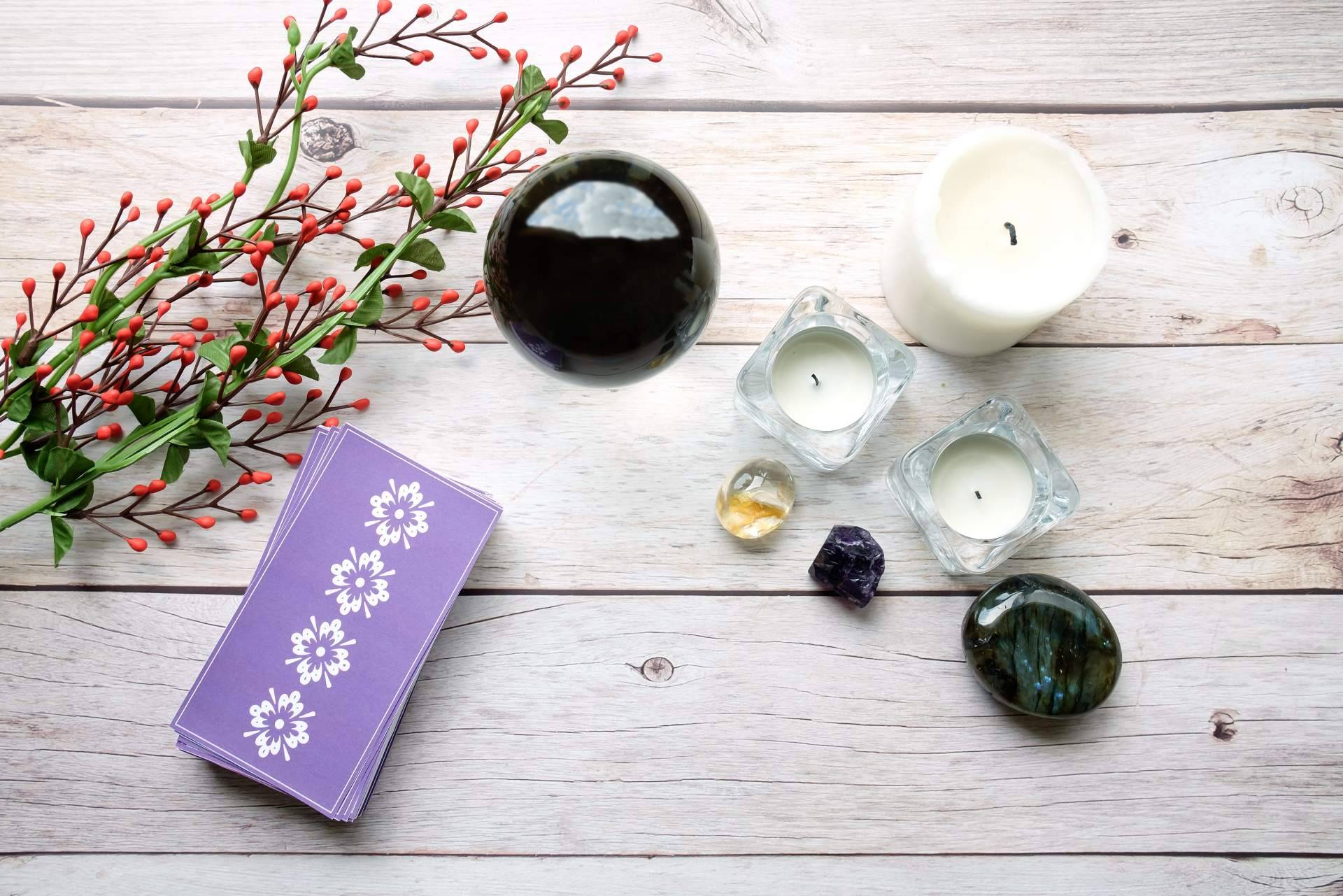 Videntes profesionales y expertas en el tarot amor en Buenas Videntes