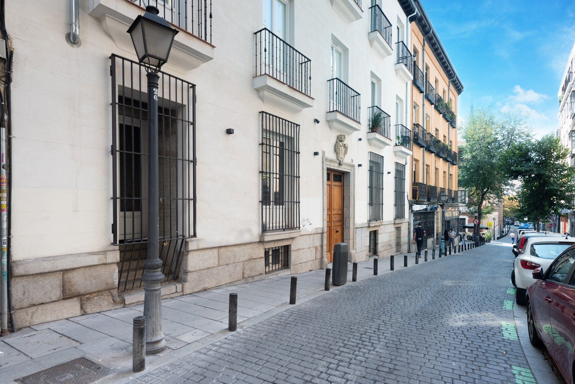 Caterina crece en Madrid con la gestión de un nuevo edificio en el corazón de Madrid