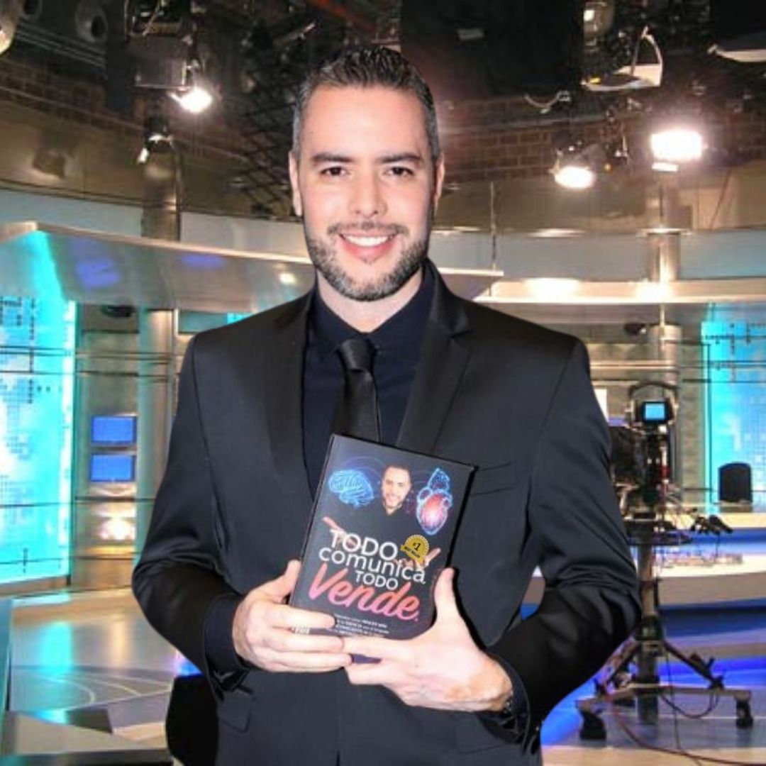 Arranca el año como #1 el libro de Carlos Fernández 'Todo Comunica, Todo Vende' para multiplicar ventas