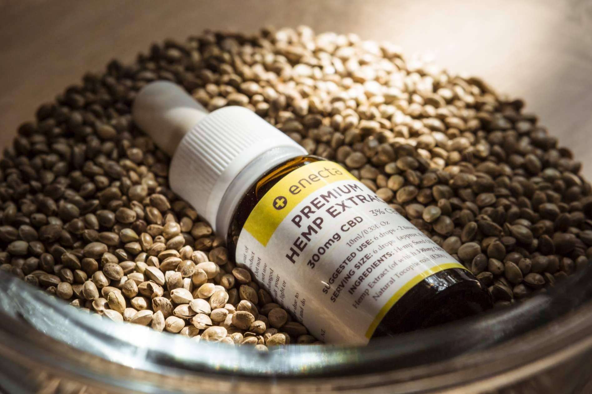 Todos los beneficios del aceite CBD, por Enecta