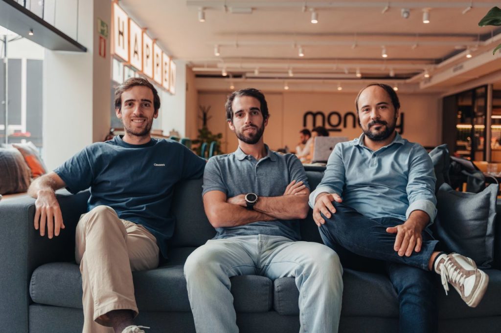 Foto de Javier Bosch, Joan Bosch y Álvaro Sanz (de izq. a dcha.),