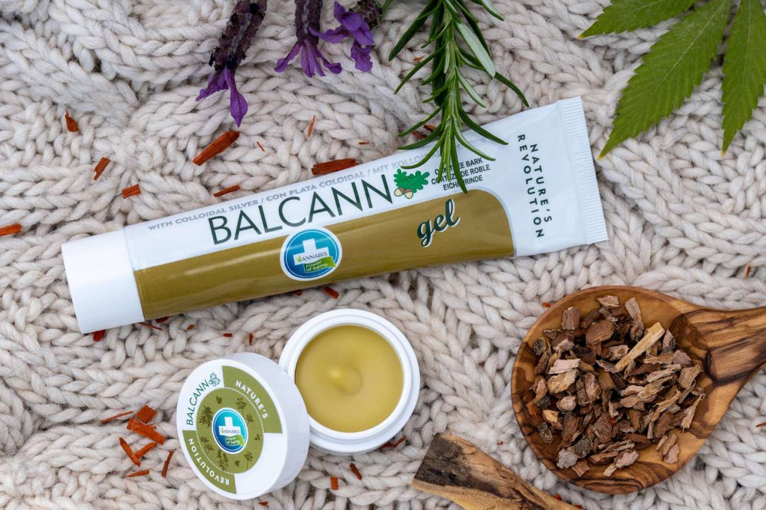 Annabis dispone de una crema regeneradora a base de roble para el cuidado de la piel
