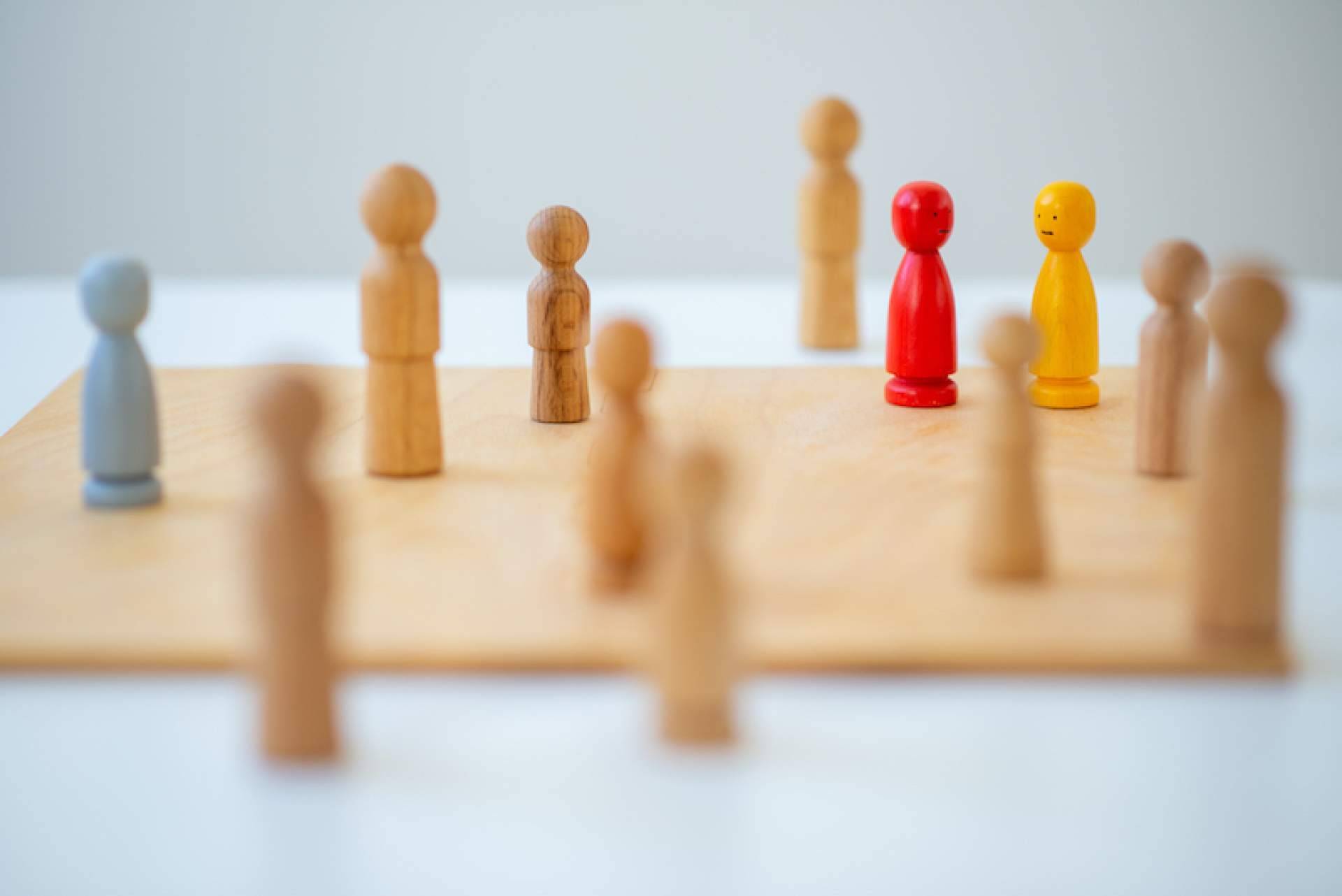 Constelaciones familiares, una herramienta que puede ayudar a psicólogos, terapeutas y coaches en su consulta