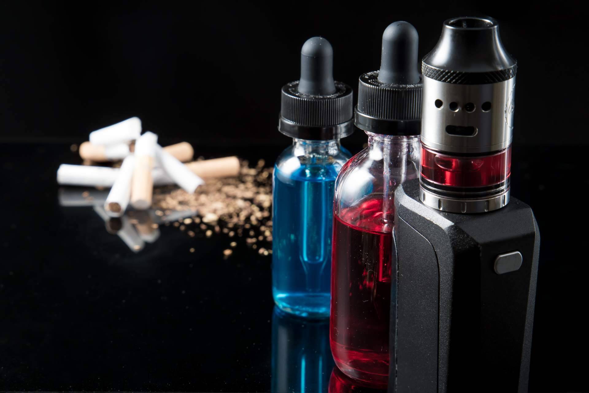 ¿Los cigarrillos electrónicos pueden ayudar a las personas a dejar de fumar?, por The Vape Lab 3